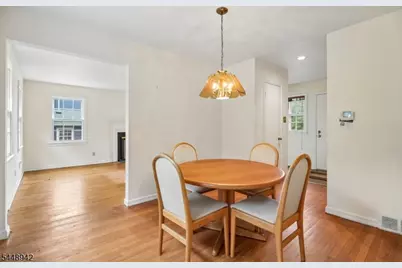 63 Magnolia Dr, New Providence, NJ 07974 - Photo 10