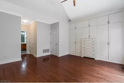 49 Georgetown Ct, Bernards Township, NJ 07920 - Photo 22