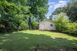34 Montclair Ave, Montclair, NJ 07042 - Photo 36