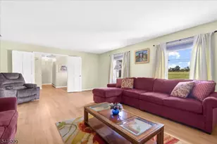 1101 Barley Sheaf Rd, Readington, NJ 08822 - Photo 8