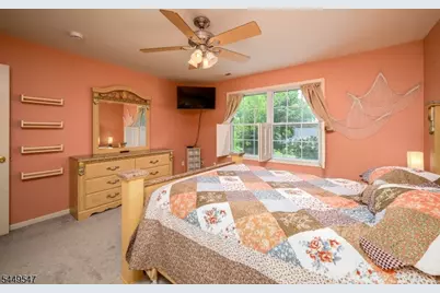 98 Remsen Ave, Woodbridge Township, NJ 07001 - Photo 22
