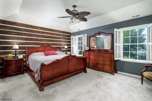 98 Remsen Ave, Woodbridge Township, NJ 07001 - Photo 16