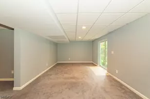12 Pale Star Ct, Hardyston Township, NJ 07419 - Photo 38