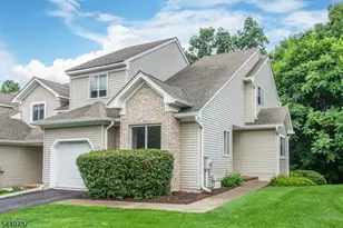 12 Pale Star Ct, Hardyston Township, NJ 07419 - Photo 1