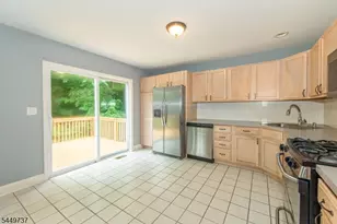 12 Pale Star Ct, Hardyston Township, NJ 07419 - Photo 16