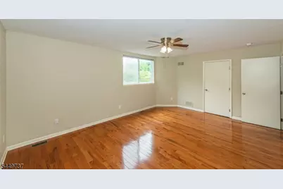 12 Pale Star Ct, Hardyston Township, NJ 07419 - Photo 22