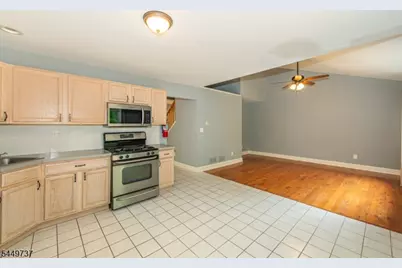 12 Pale Star Ct, Hardyston Township, NJ 07419 - Photo 12