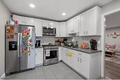 165 Godwin Ave, Paterson, NJ 07501 - Photo 16