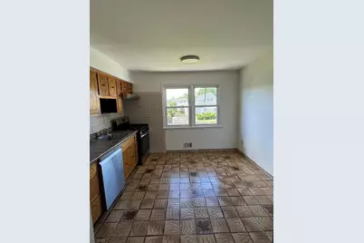 17B Garden Dr, Elmwood Park, NJ 07407 - Photo 10