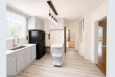 10 Alden Rd, Montclair, NJ 07042 - Photo 16