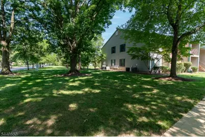 69 Taylor Dr, Franklin Township, NJ 08823 - Photo 14