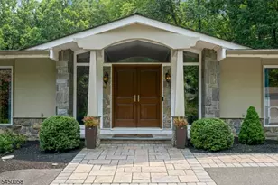 21 Decker Ln, Boonton Township, NJ 07005 - Photo 2