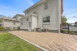 15 Putnam Pl, Clifton, NJ 07011 - Photo 32