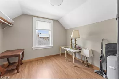 15 Putnam Pl, Clifton, NJ 07011 - Photo 20