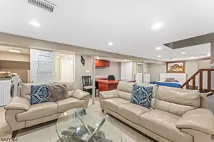 15 Putnam Pl, Clifton, NJ 07011 - Photo 26