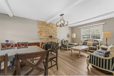 15 Putnam Pl, Clifton, NJ 07011 - Photo 4