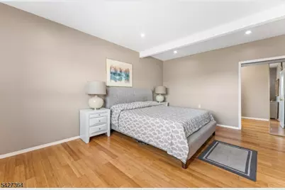 15 Putnam Pl, Clifton, NJ 07011 - Photo 16