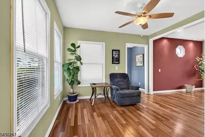 317 Ware Ct, Bound Brook, NJ 08805 - Photo 8