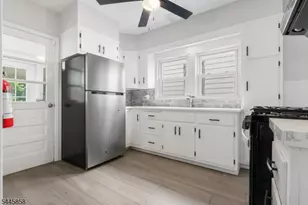 1952 William St, Union Township, NJ 07083 - Photo 10