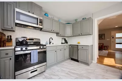 745 McLaughlin Pl, Orange, NJ 07050 - Photo 10