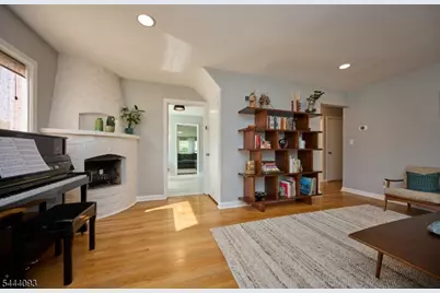 745 McLaughlin Pl, Orange, NJ 07050 - Photo 8
