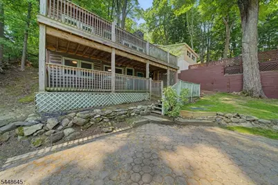 152 Andover Sparta Rd, Andover Township, NJ 07860 - Photo 2