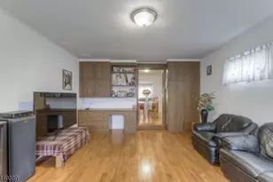 6 Glannon Rd, Livingston, NJ 07039 - Photo 8