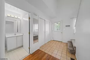 30 Sundance Terrace, Hardyston Township, NJ 07419 - Photo 4