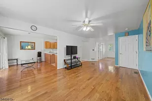30 Sundance Terrace, Hardyston Township, NJ 07419 - Photo 14