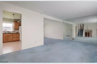 76 Harrison St, Clark Township, NJ 07066 - Photo 8