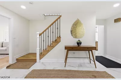 931 Vosseller Ave, Bridgewater, NJ 08836 - Photo 4