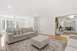 931 Vosseller Ave, Bridgewater, NJ 08836 - Photo 8