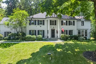 33 Hunter Dr, Harding Township, NJ 07976 - Photo 2