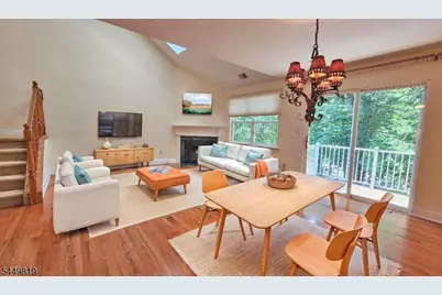 56 Hickory Way, Mount Arlington, NJ 07856 - Photo 6