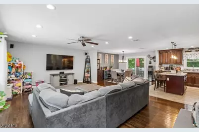 34 Crestwood Rd, Rockaway, NJ 07866 - Photo 4