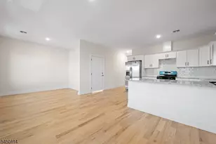 54 Second St, Elizabeth, NJ 07206 - Photo 4