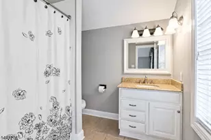 2 San Bar Dr, Jefferson Township, NJ 07849 - Photo 12