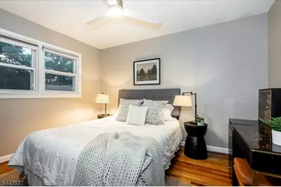 49 Crestmont Rd, West Orange Township, NJ 07052 - Photo 18