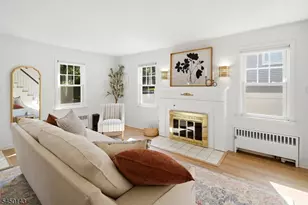11 Monroe Ave, Roseland, NJ 07068 - Photo 6