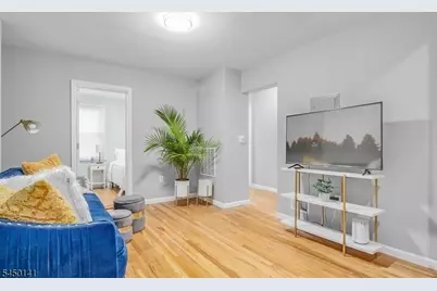 307 Jefferson Ave, Elizabeth, NJ 07201 - Photo 4