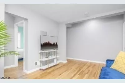 307 Jefferson Ave, Elizabeth, NJ 07201 - Photo 6