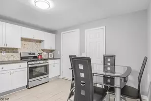 307 Jefferson Ave, Elizabeth, NJ 07201 - Photo 18