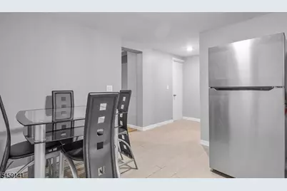 307 Jefferson Ave, Elizabeth, NJ 07201 - Photo 16