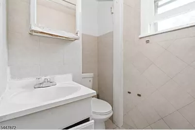 149 N Essex Ave, Orange, NJ 07050 - Photo 10