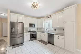5 Clark Ct, Bridgewater, NJ 08807 - Photo 14