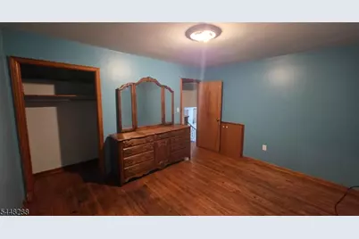 91 Goldfinch Ln, West Milford, NJ 07421 - Photo 12