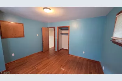 91 Goldfinch Ln, West Milford, NJ 07421 - Photo 10