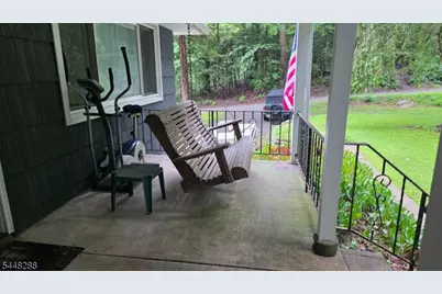 91 Goldfinch Ln, West Milford, NJ 07421 - Photo 16
