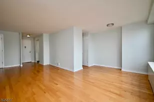 500 Central Ave, Union City, NJ 07087 - Photo 4