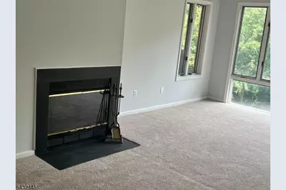 34 Mews Ln, South Orange, NJ 07079 - Photo 10